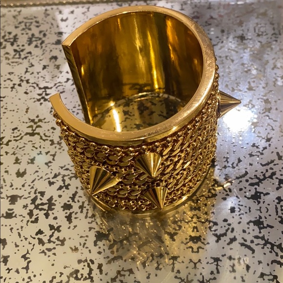 CC Skye Cuff - Picture 6 of 6